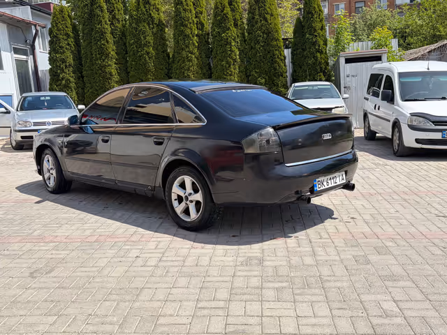 Audi A6 - фото 2