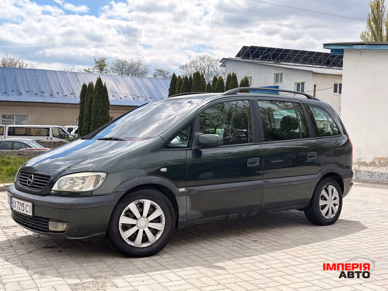 Opel Zafira - фото 1