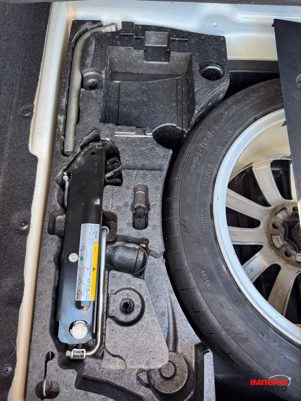 Volkswagen Passat - фото 35