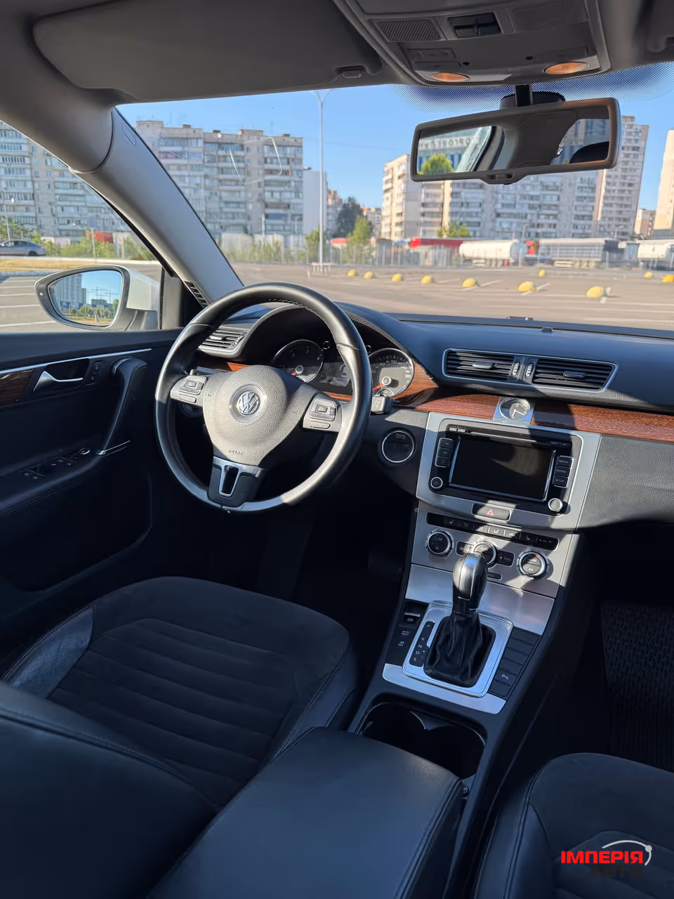 Volkswagen Passat - фото 2