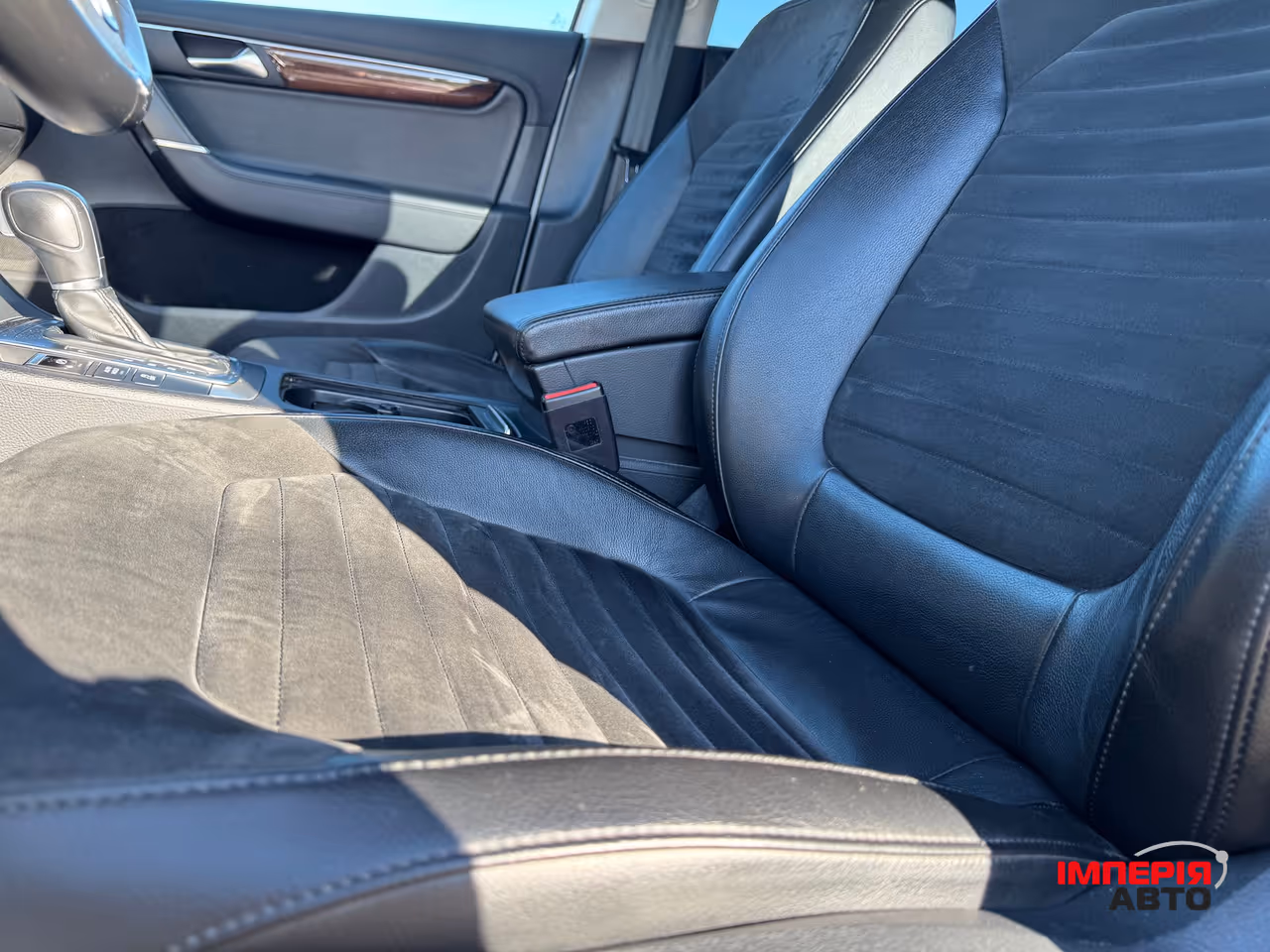Volkswagen Passat - фото 17