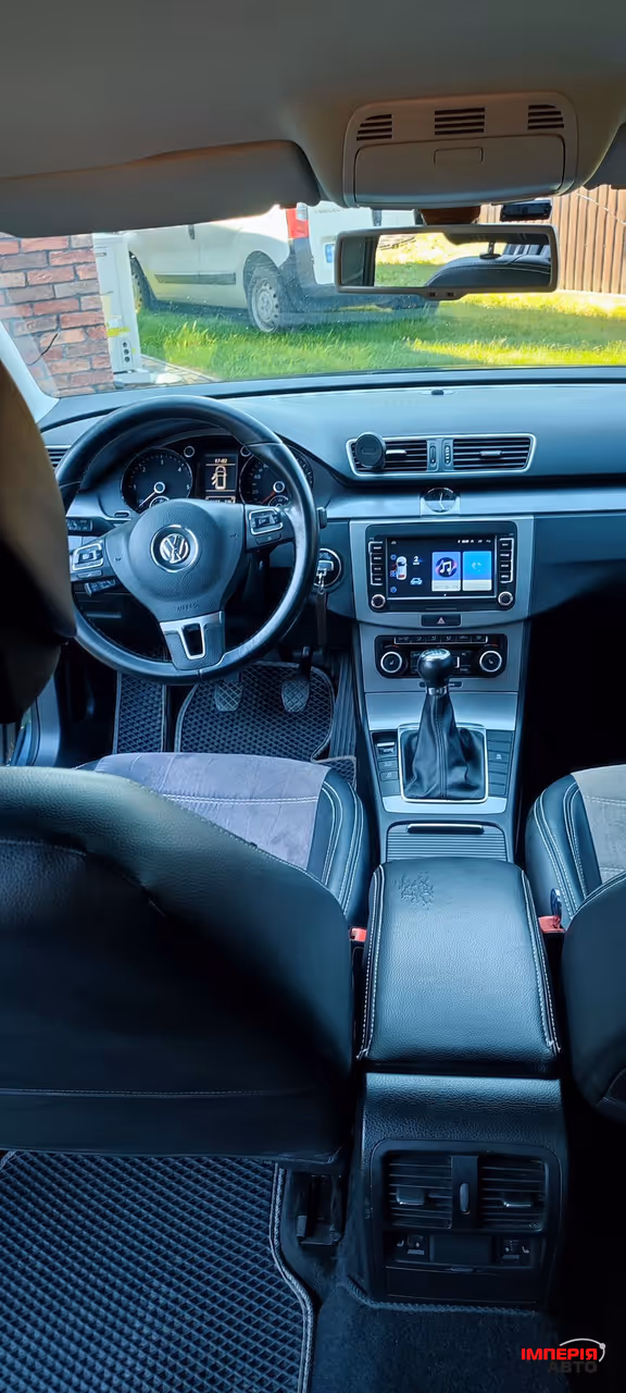 Volkswagen Passat - фото 10