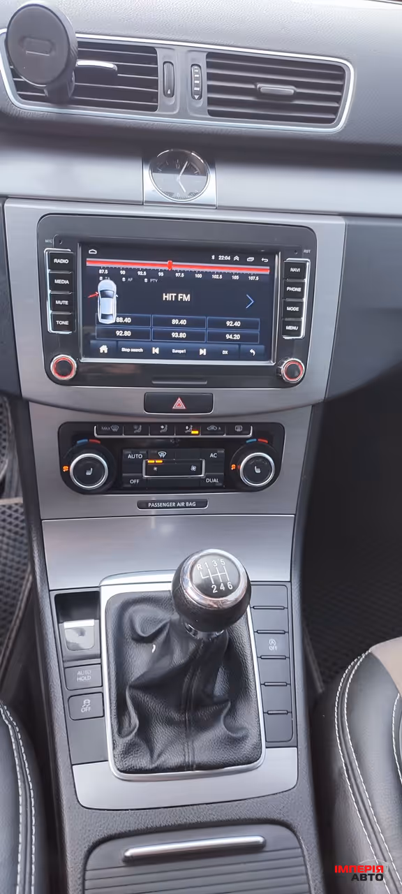 Volkswagen Passat - фото 15