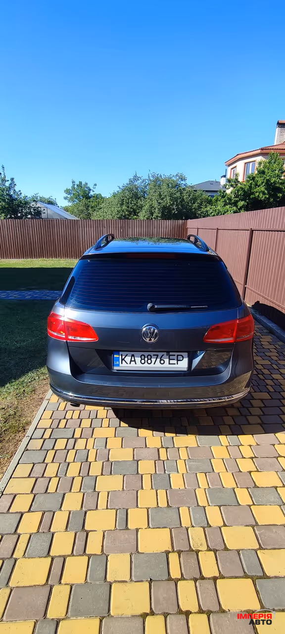 Volkswagen Passat - фото 6