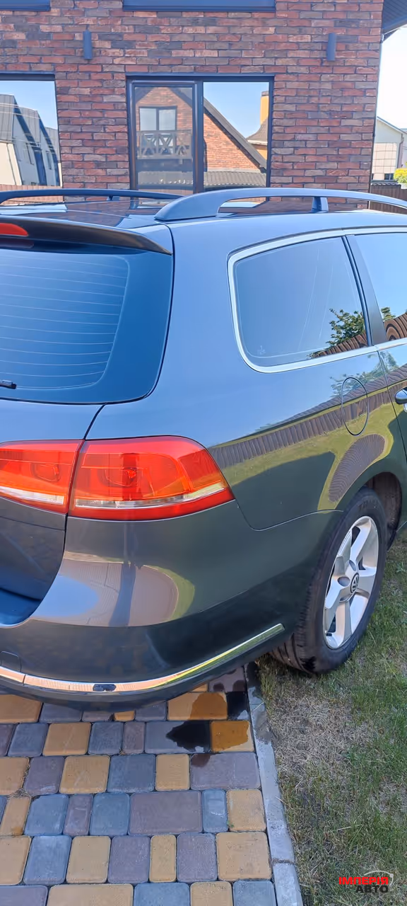 Volkswagen Passat - фото 7