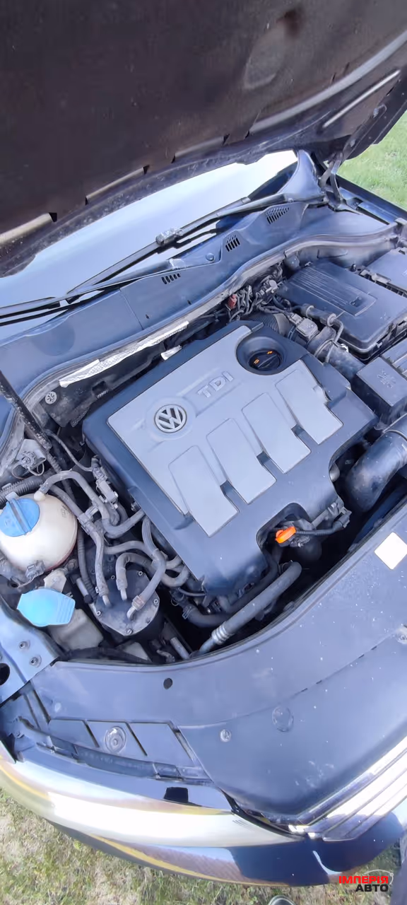Volkswagen Passat - фото 16