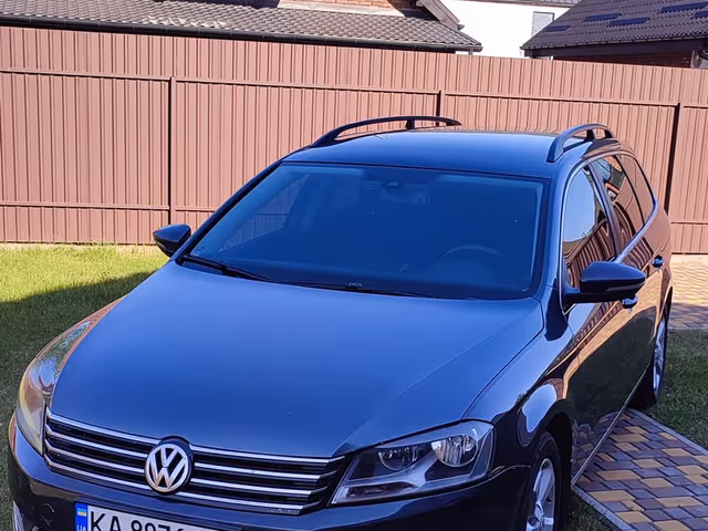 Volkswagen Passat - фото 3
