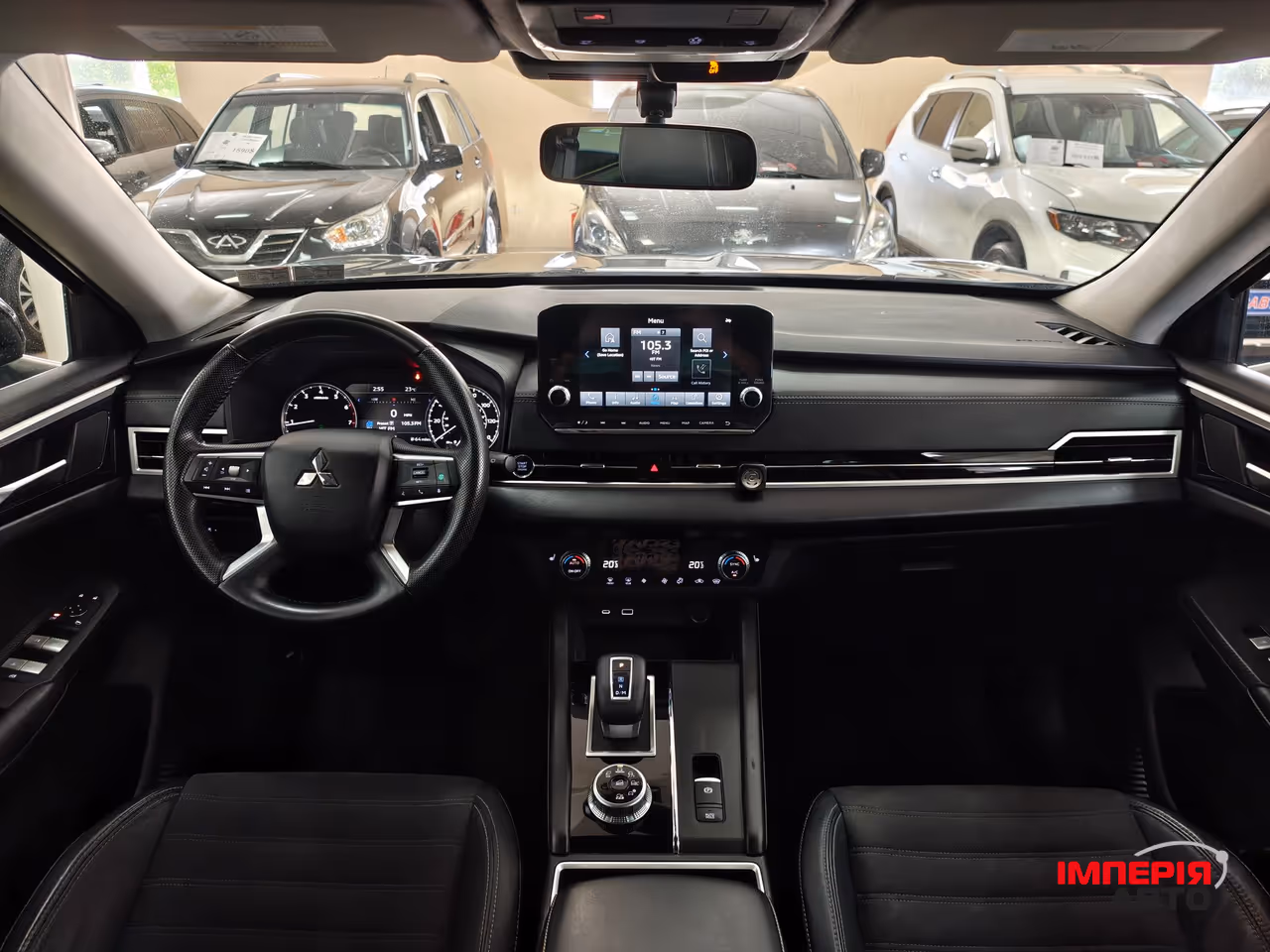 Mitsubishi Outlander - фото 12