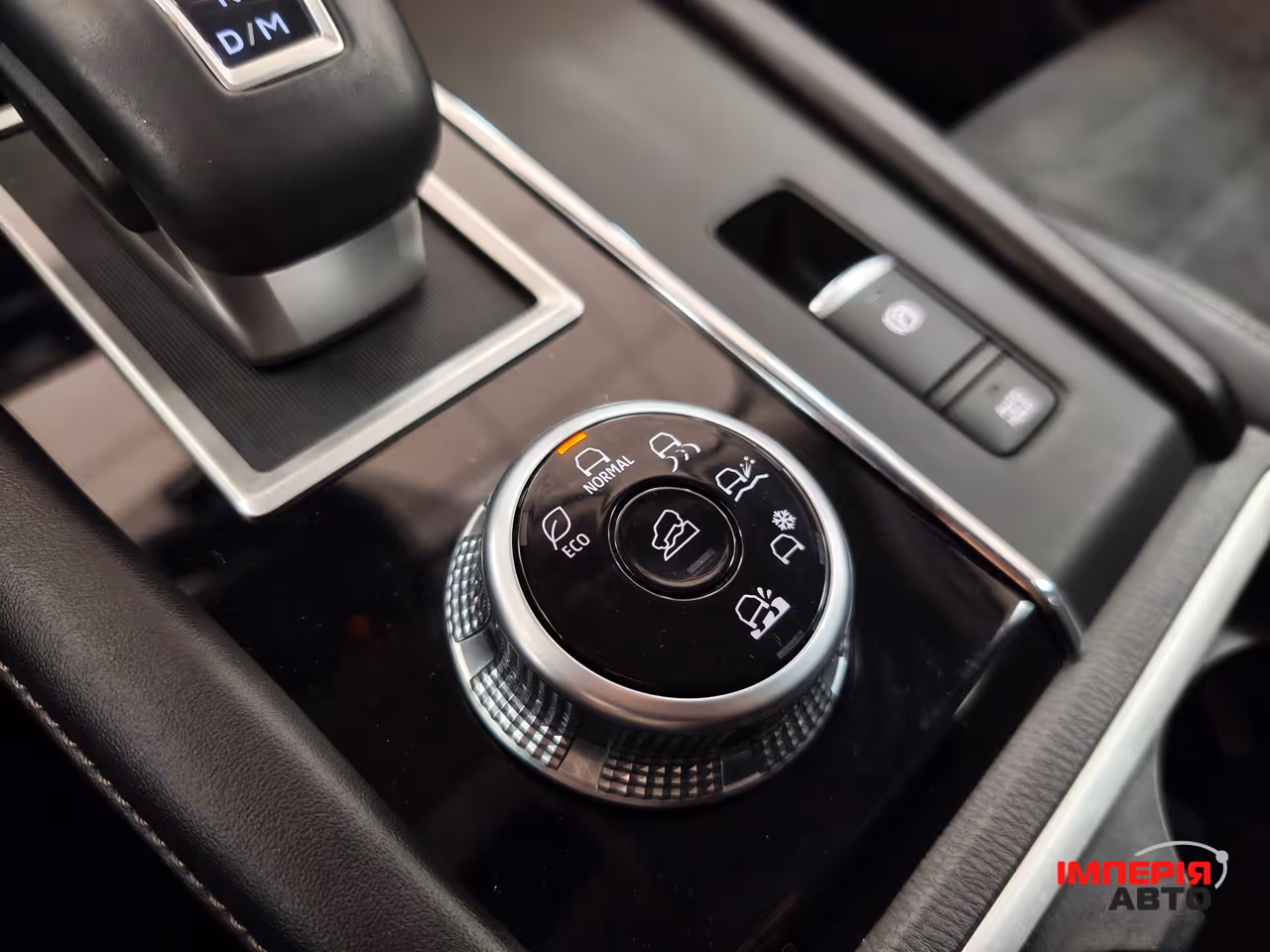 Mitsubishi Outlander - фото 13