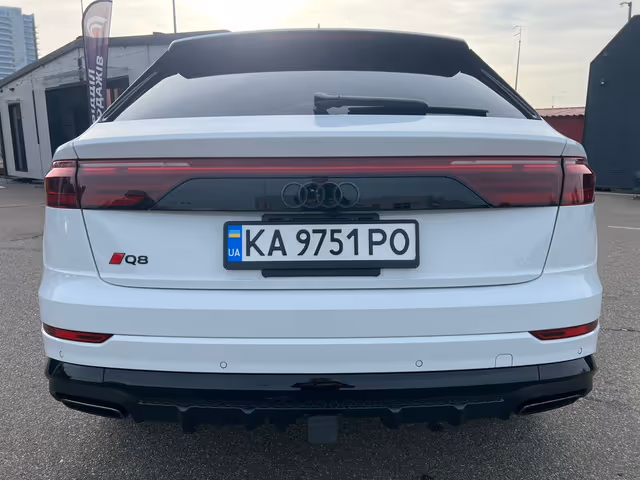 Audi Q8 - фото 2