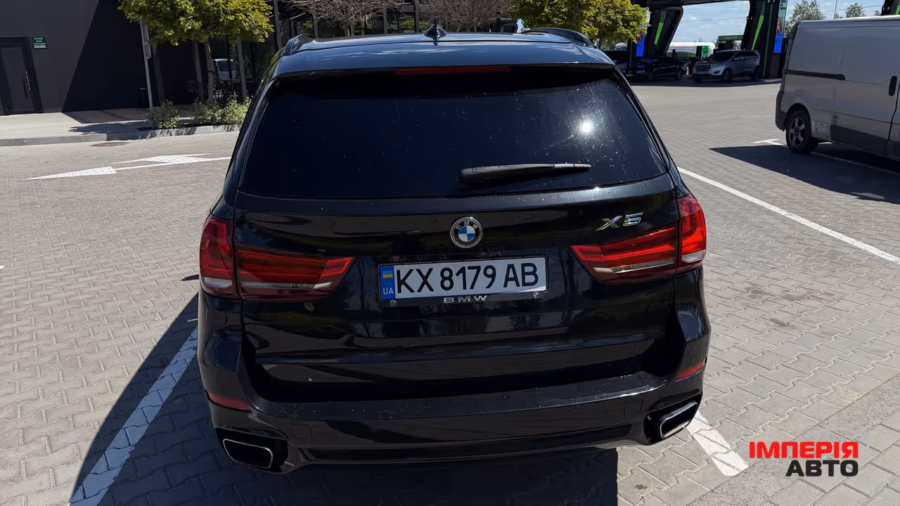 BMW X5 - фото 7