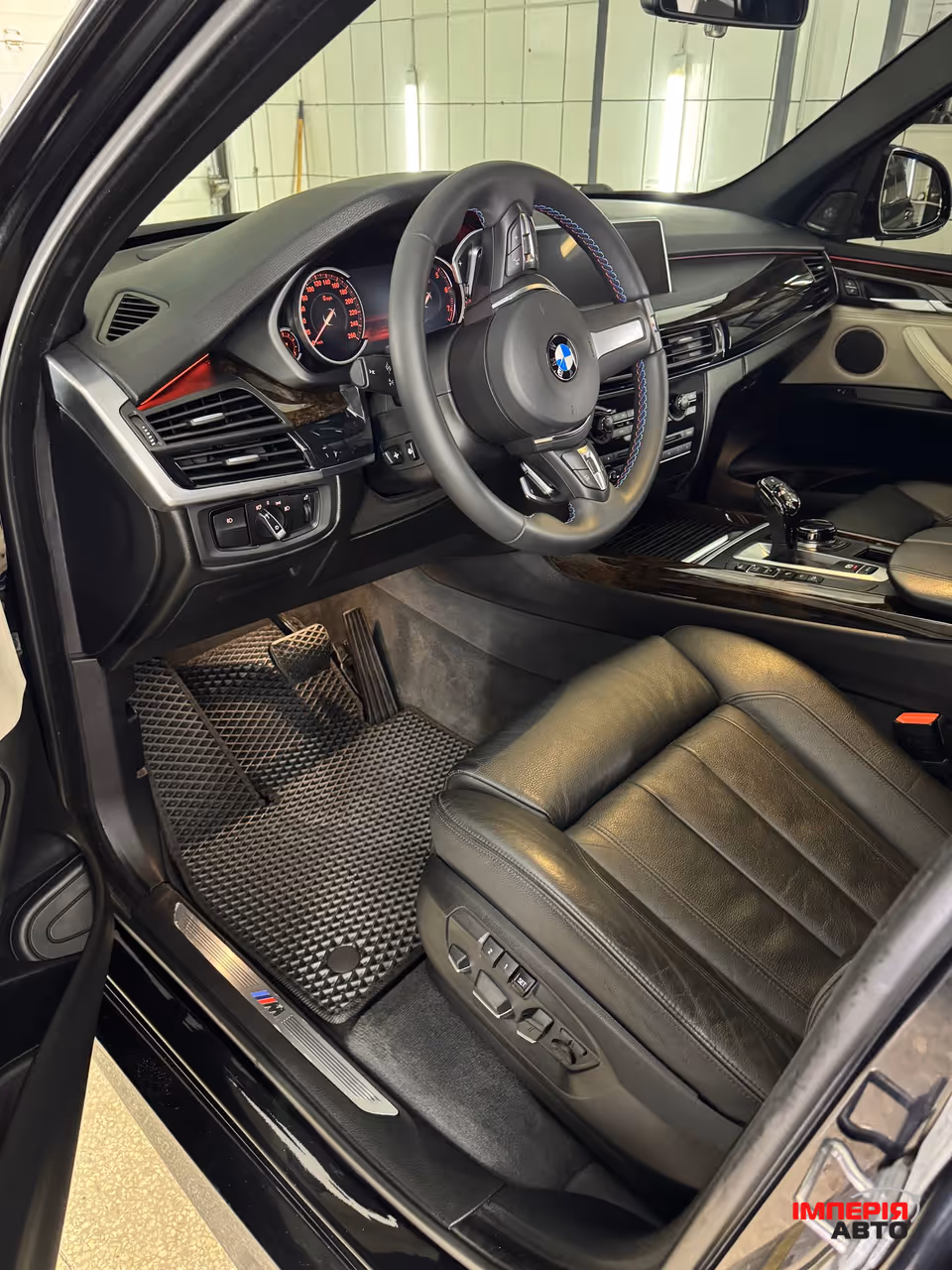 BMW X5 - фото 16