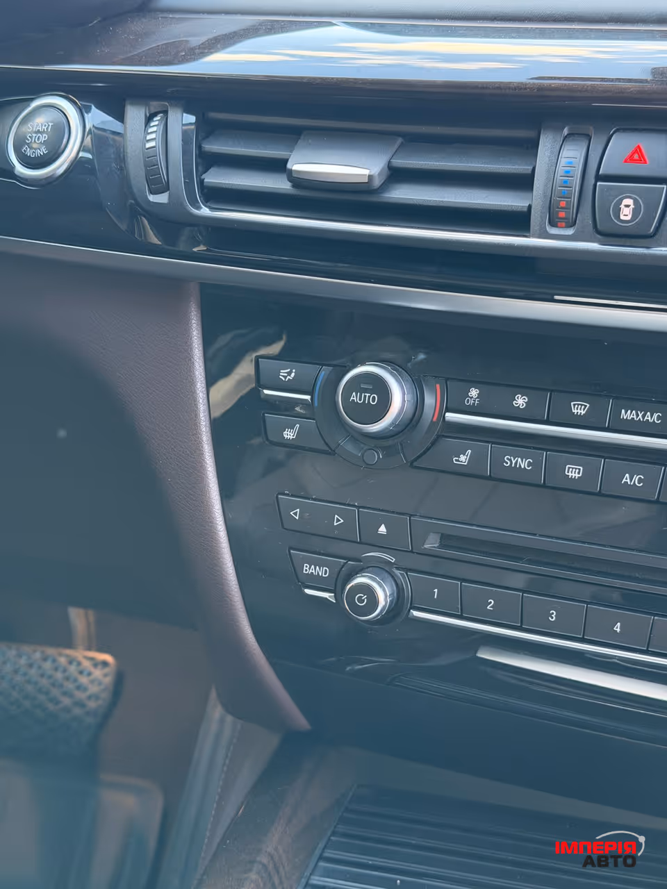BMW X5 - фото 6