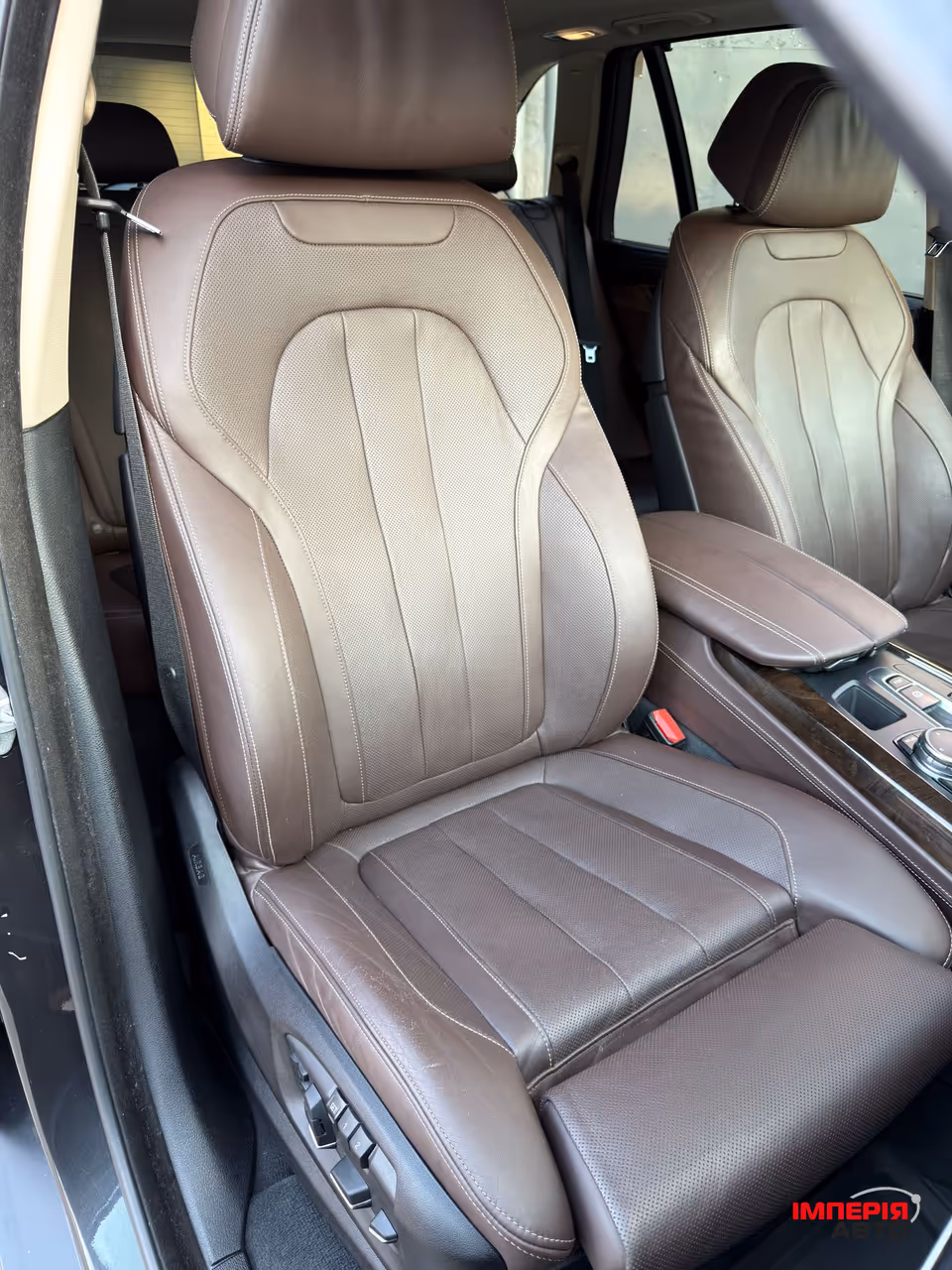 BMW X5 - фото 12