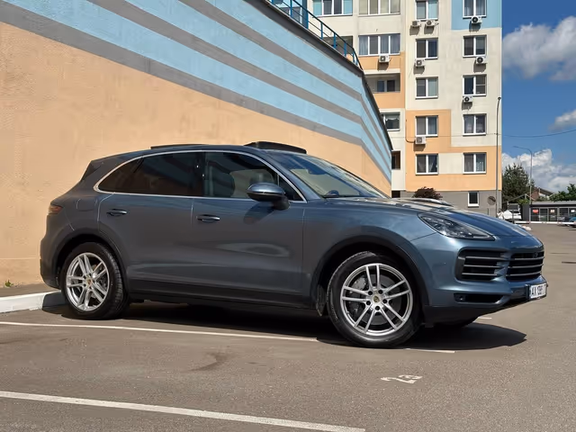 Porsche Cayenne - фото 4