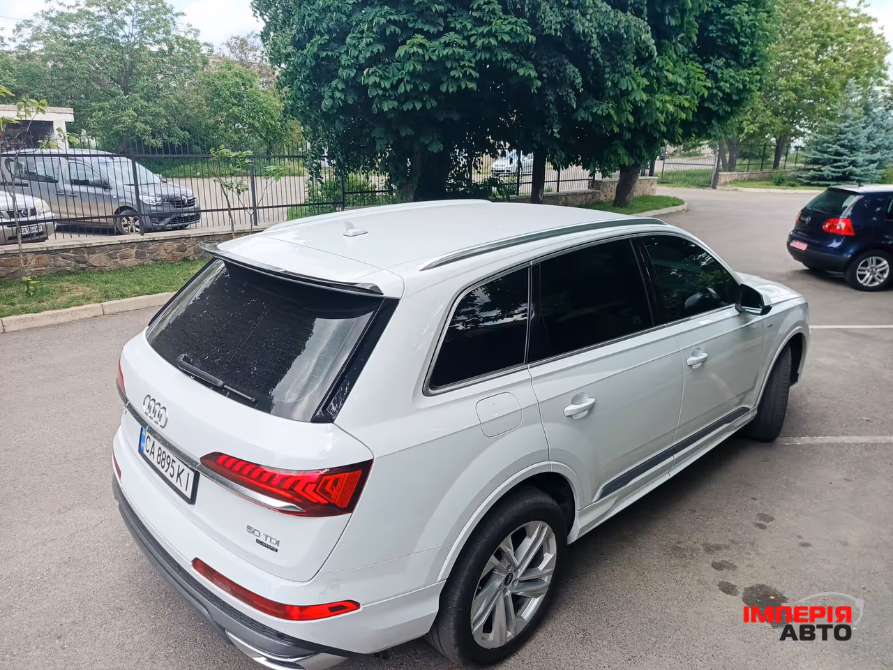 Audi Q7 - фото 4