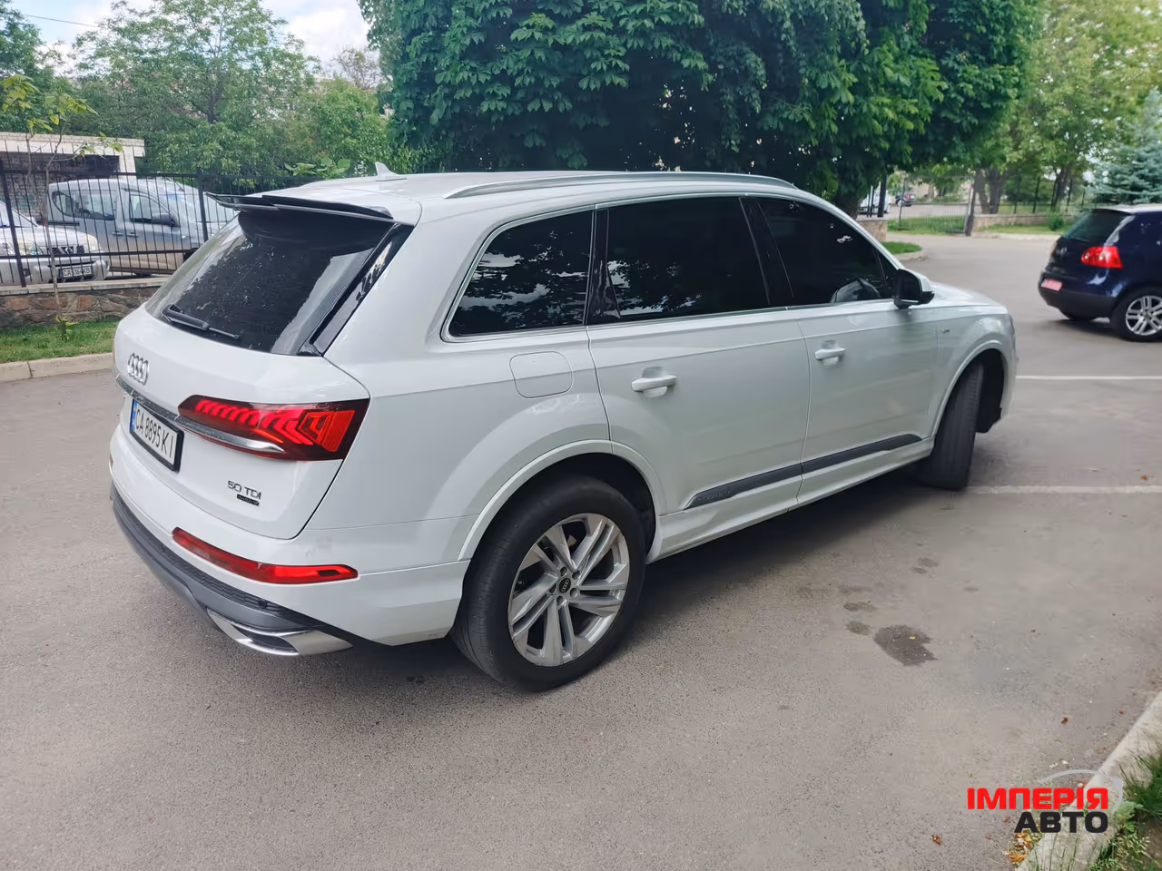 Audi Q7 - фото 3