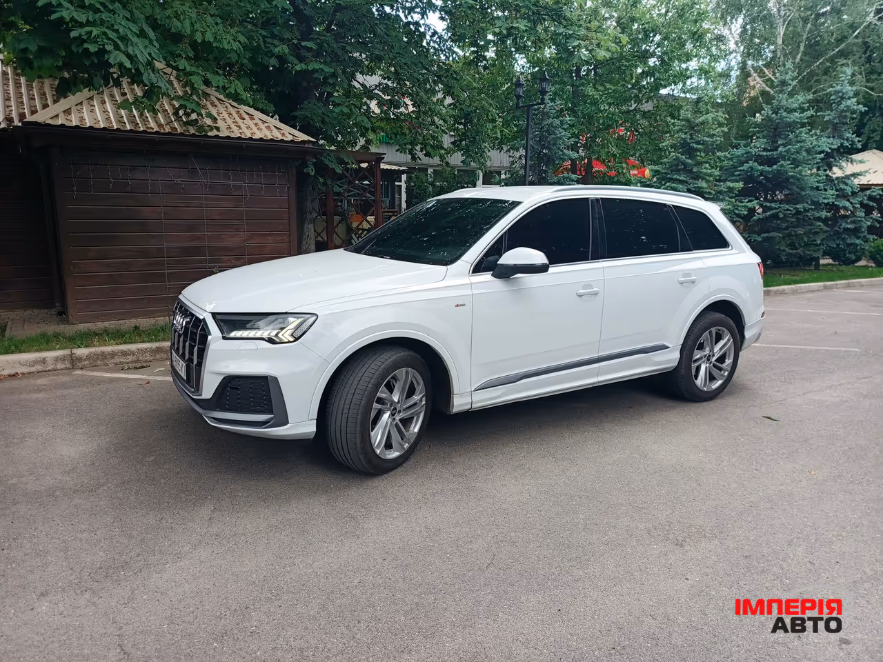 Audi Q7 - фото 9