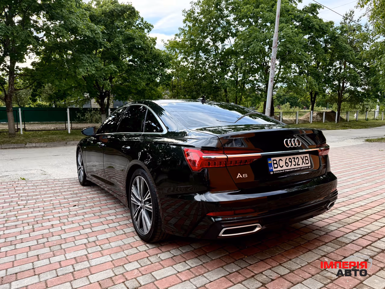 Audi A6 - фото 13