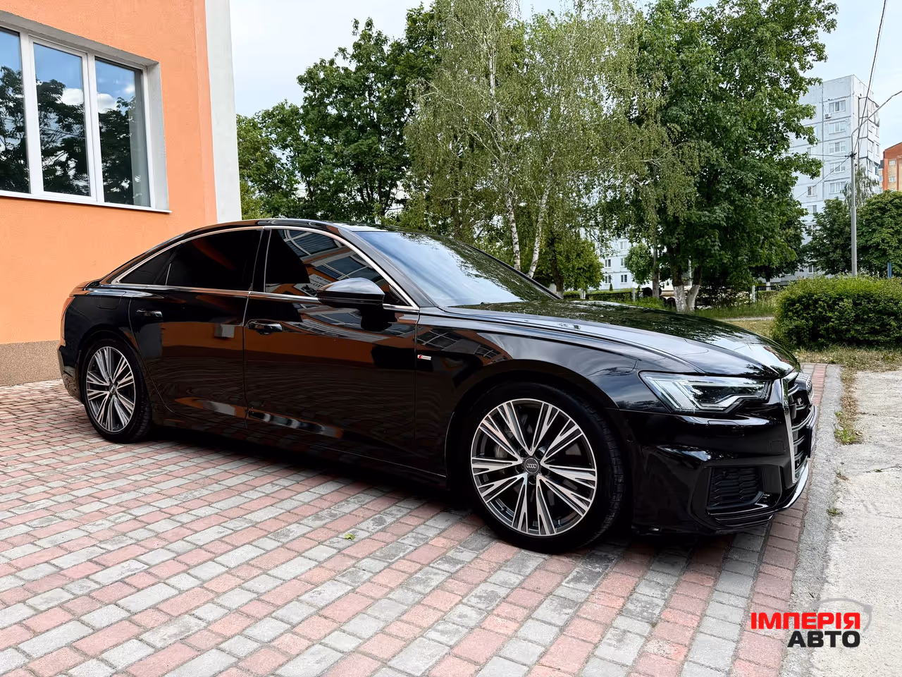 Audi A6 - фото 16