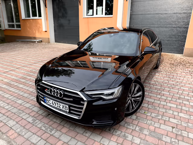 Audi A6 - фото 3