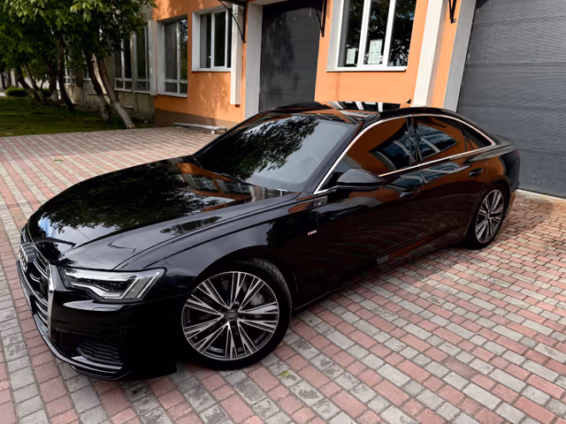Audi A6 - фото 1