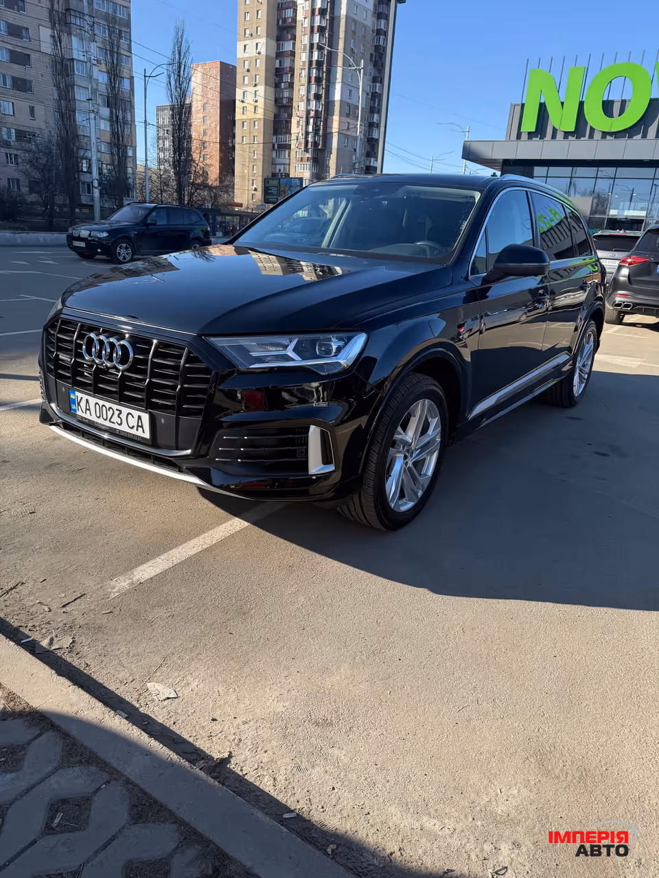 Audi Q7 - фото 2