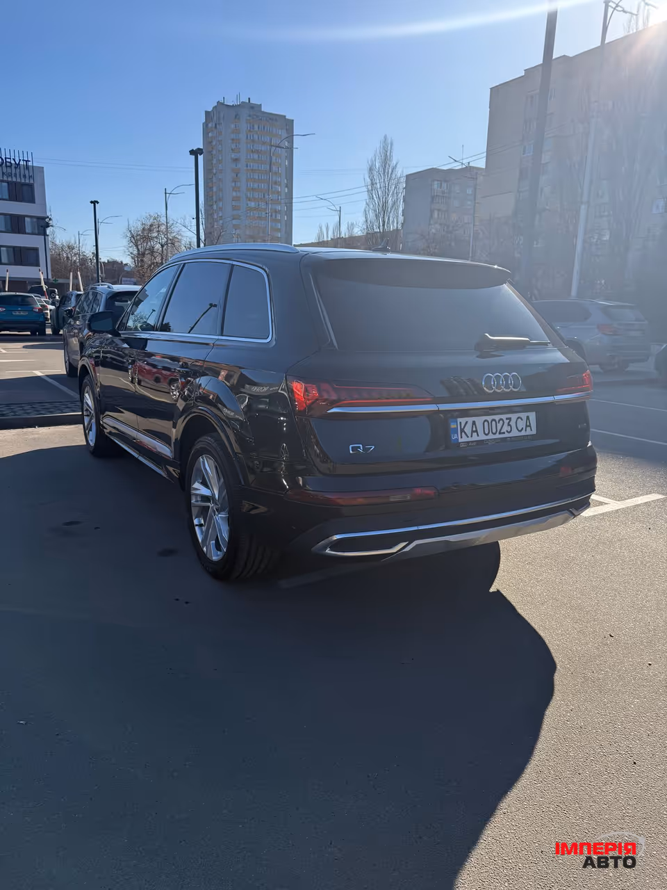 Audi Q7 - фото 5