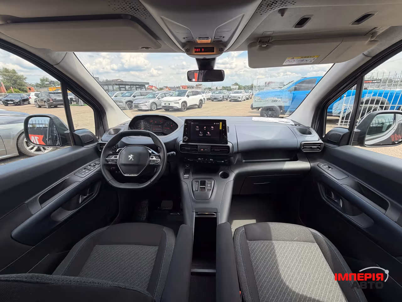 Peugeot Rifter - фото 18