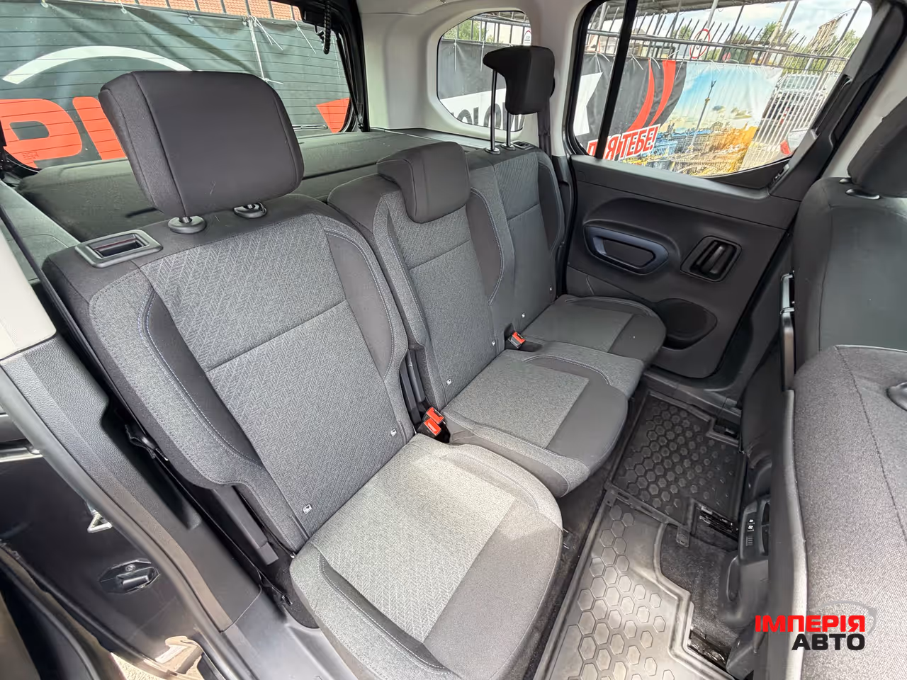 Peugeot Rifter - фото 20