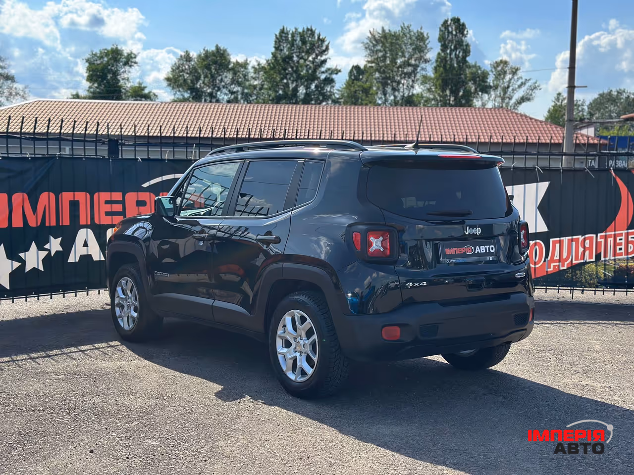Jeep Renegade - фото 6