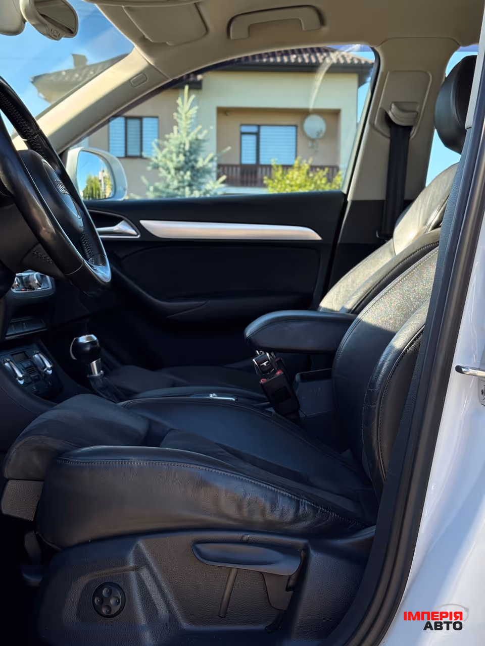 Audi Q3 - фото 27