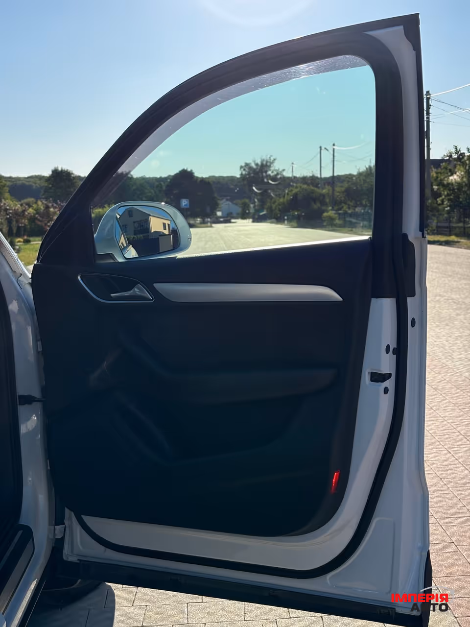 Audi Q3 - фото 34