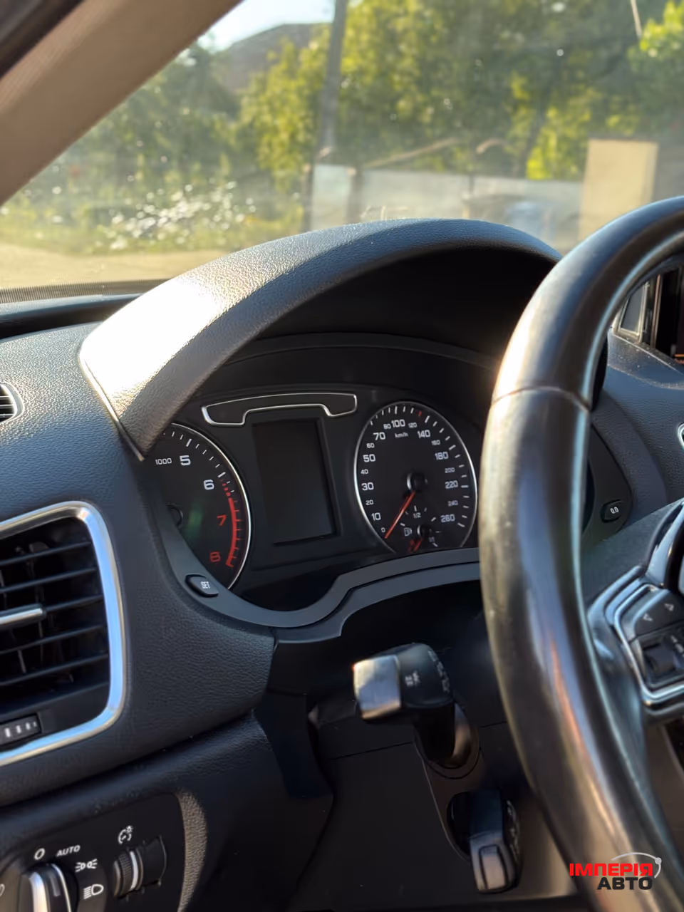 Audi Q3 - фото 28