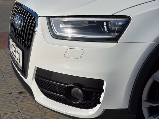 Audi Q3 - фото 3