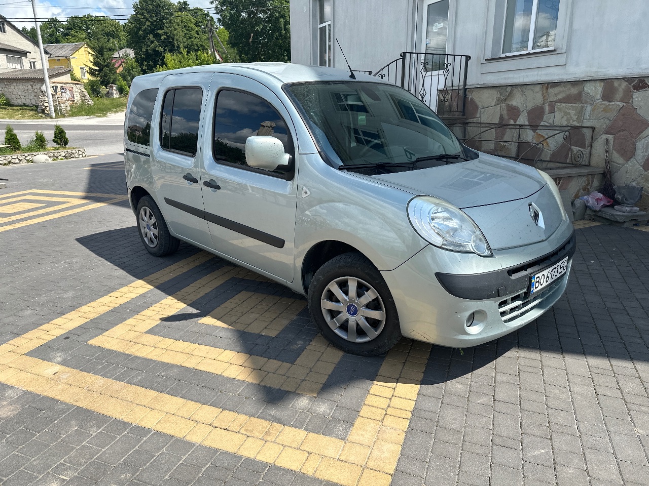 Renault Kangoo - фото 4