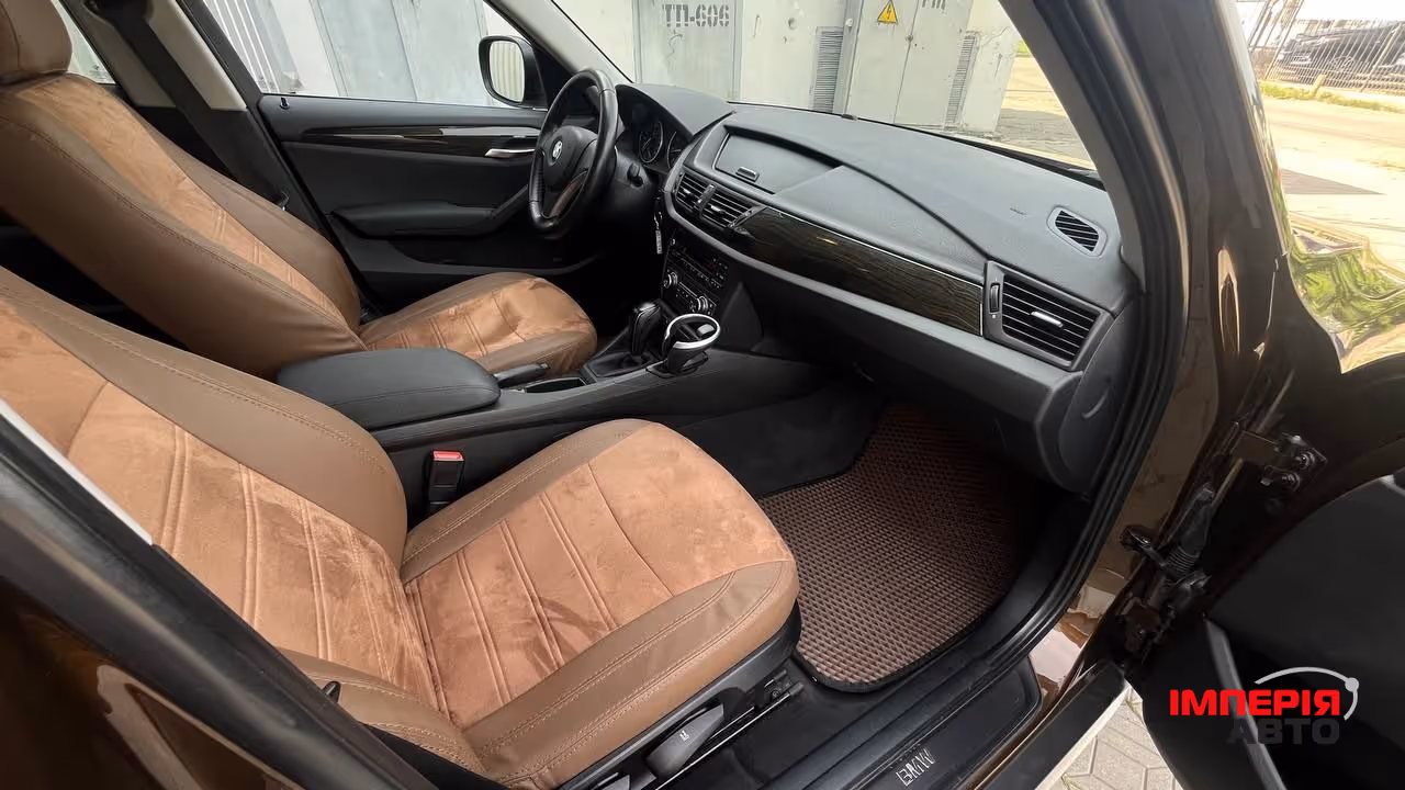 BMW X1 - фото 10