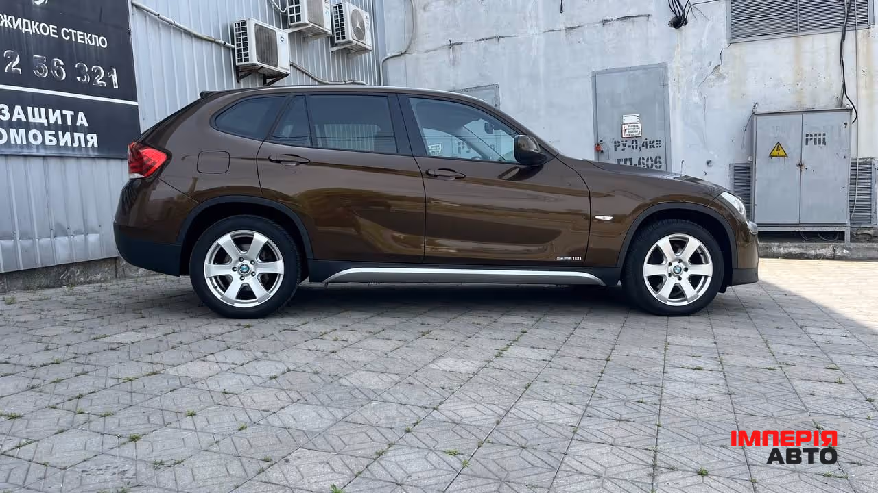BMW X1 - фото 6