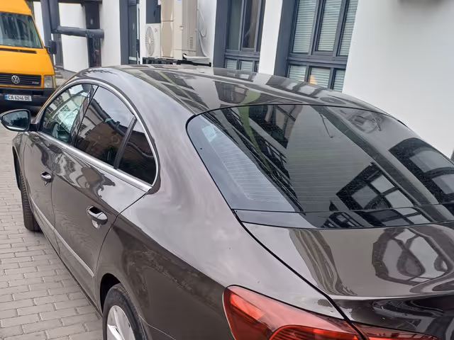 Volkswagen Passat CC - фото 1