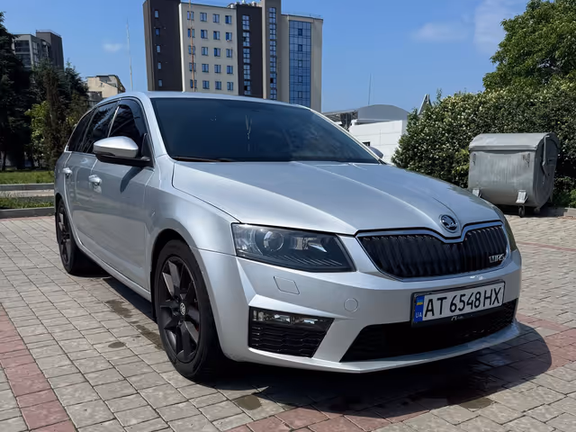 Skoda Octavia RS - фото 2