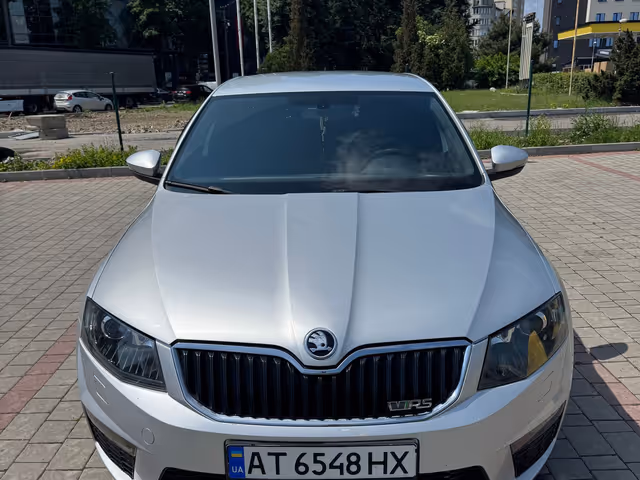 Skoda Octavia RS - фото 3