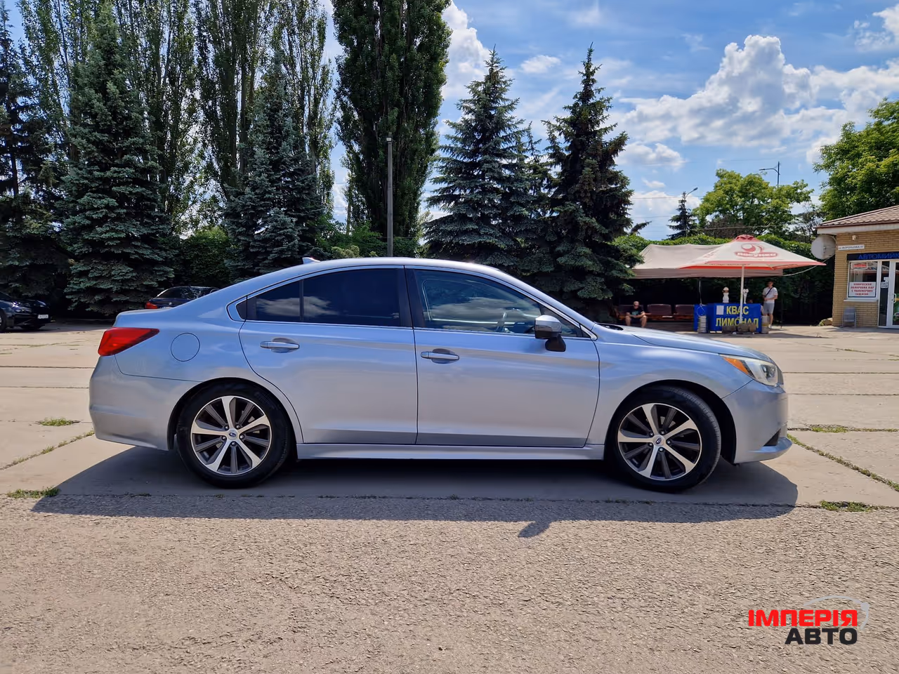 Subaru Legacy - фото 3