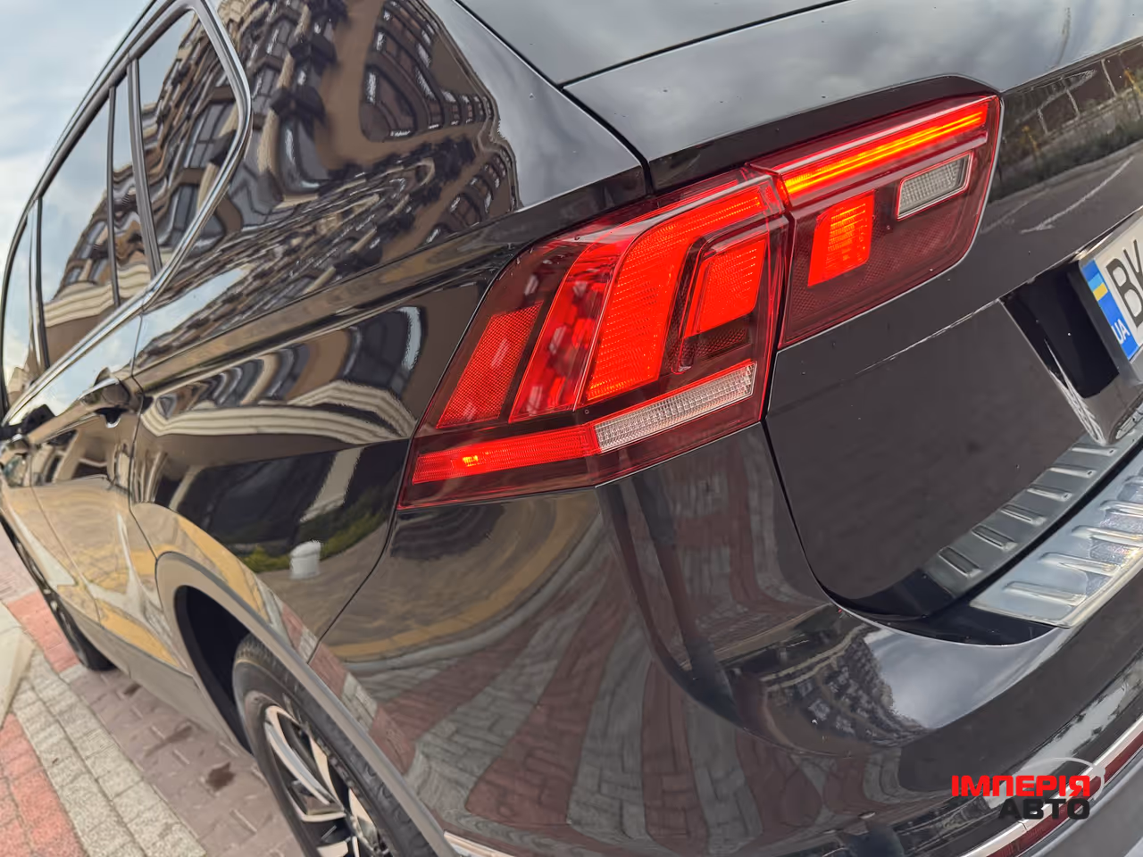 Volkswagen Tiguan - фото 28