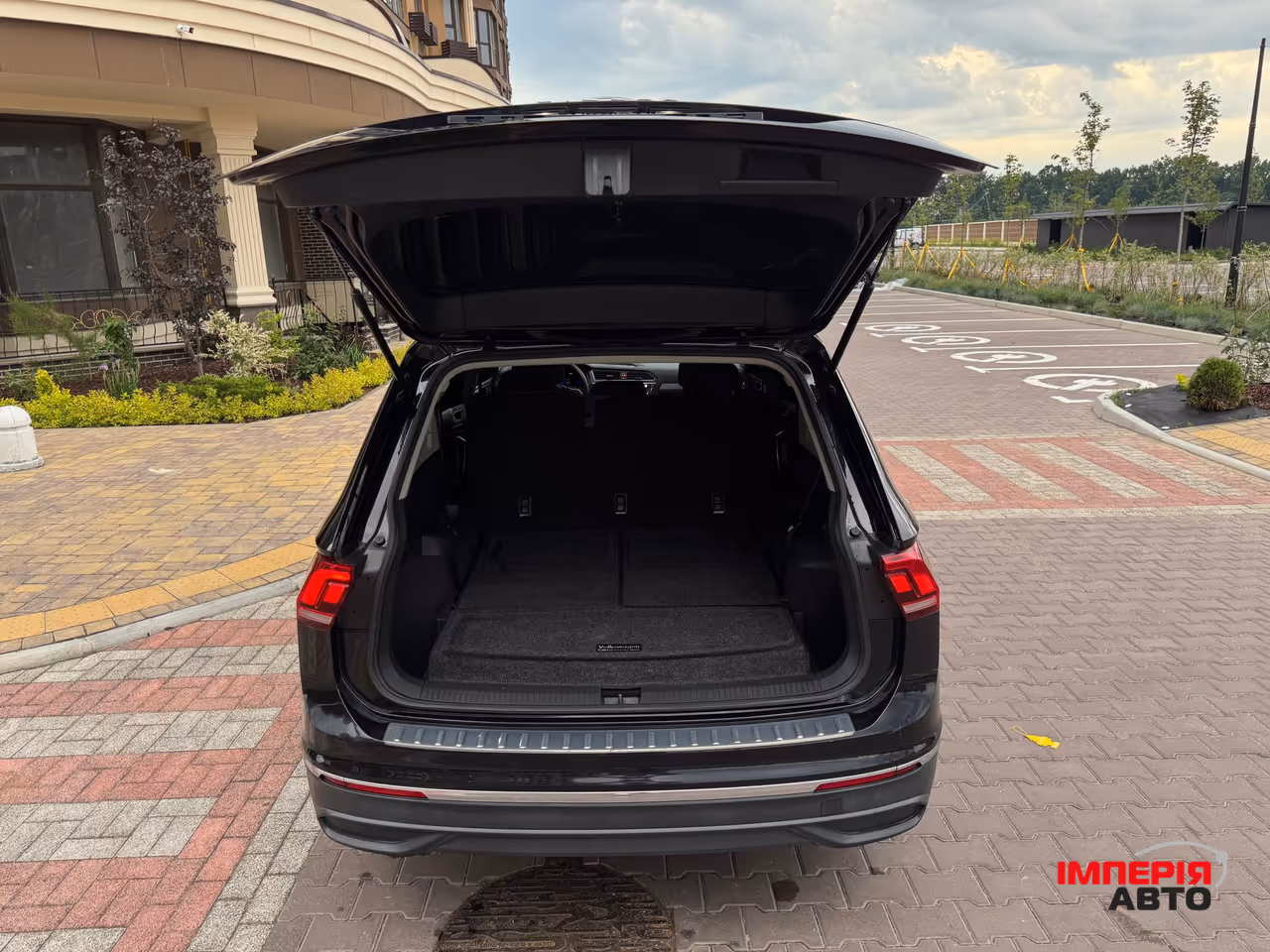 Volkswagen Tiguan - фото 41