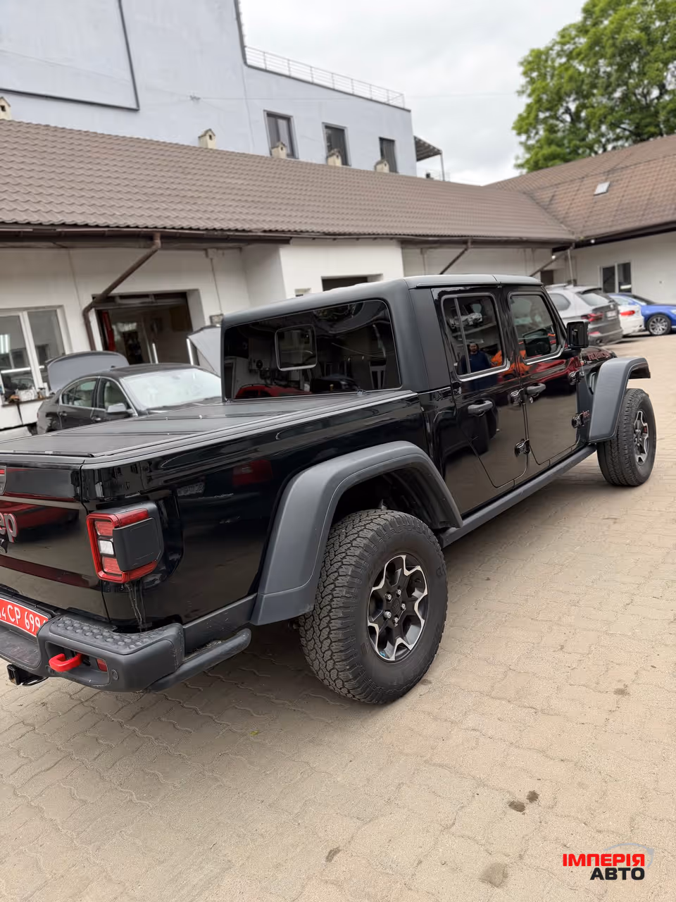 Jeep Gladiator - фото 3