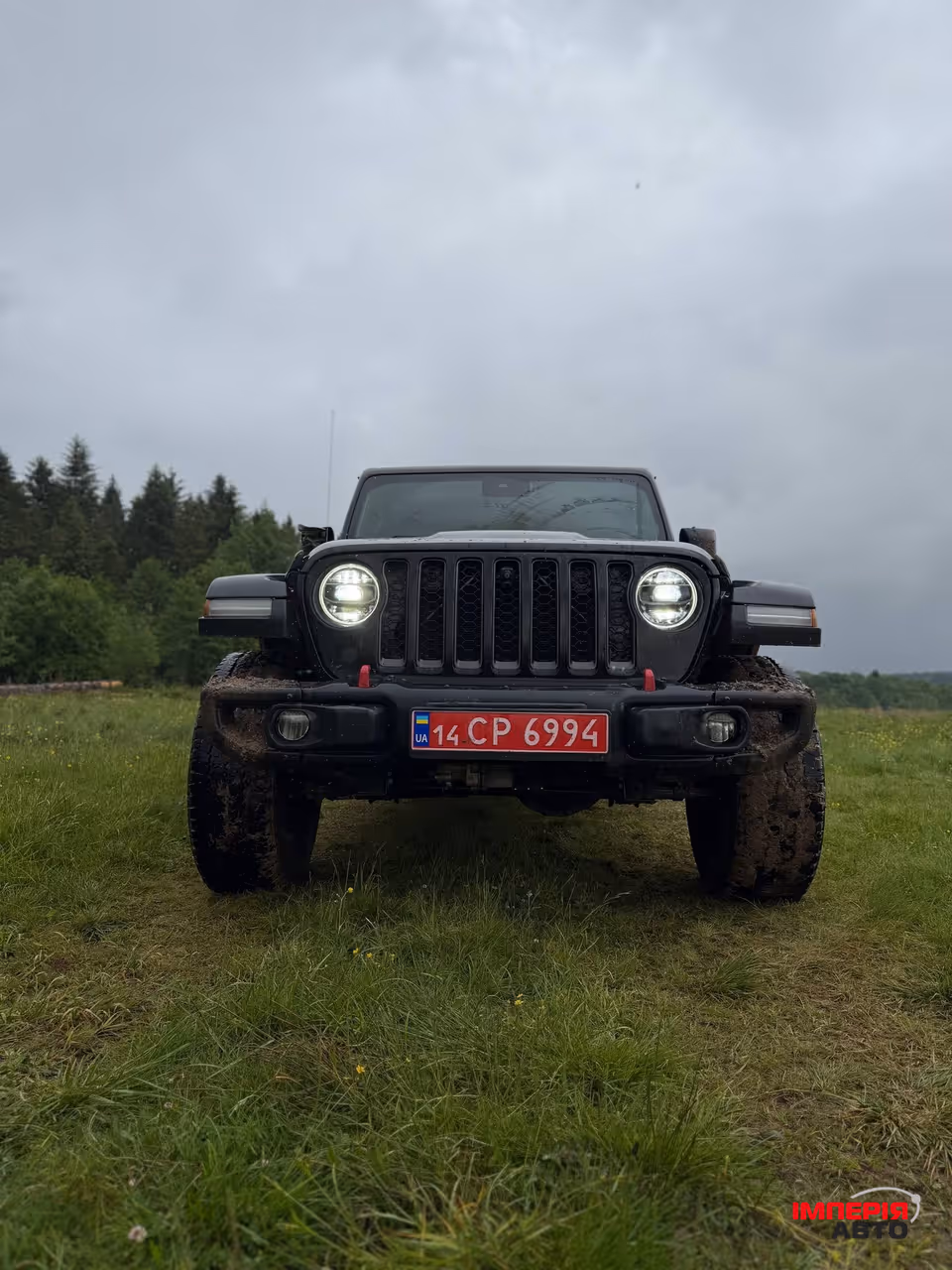 Jeep Gladiator - фото 12