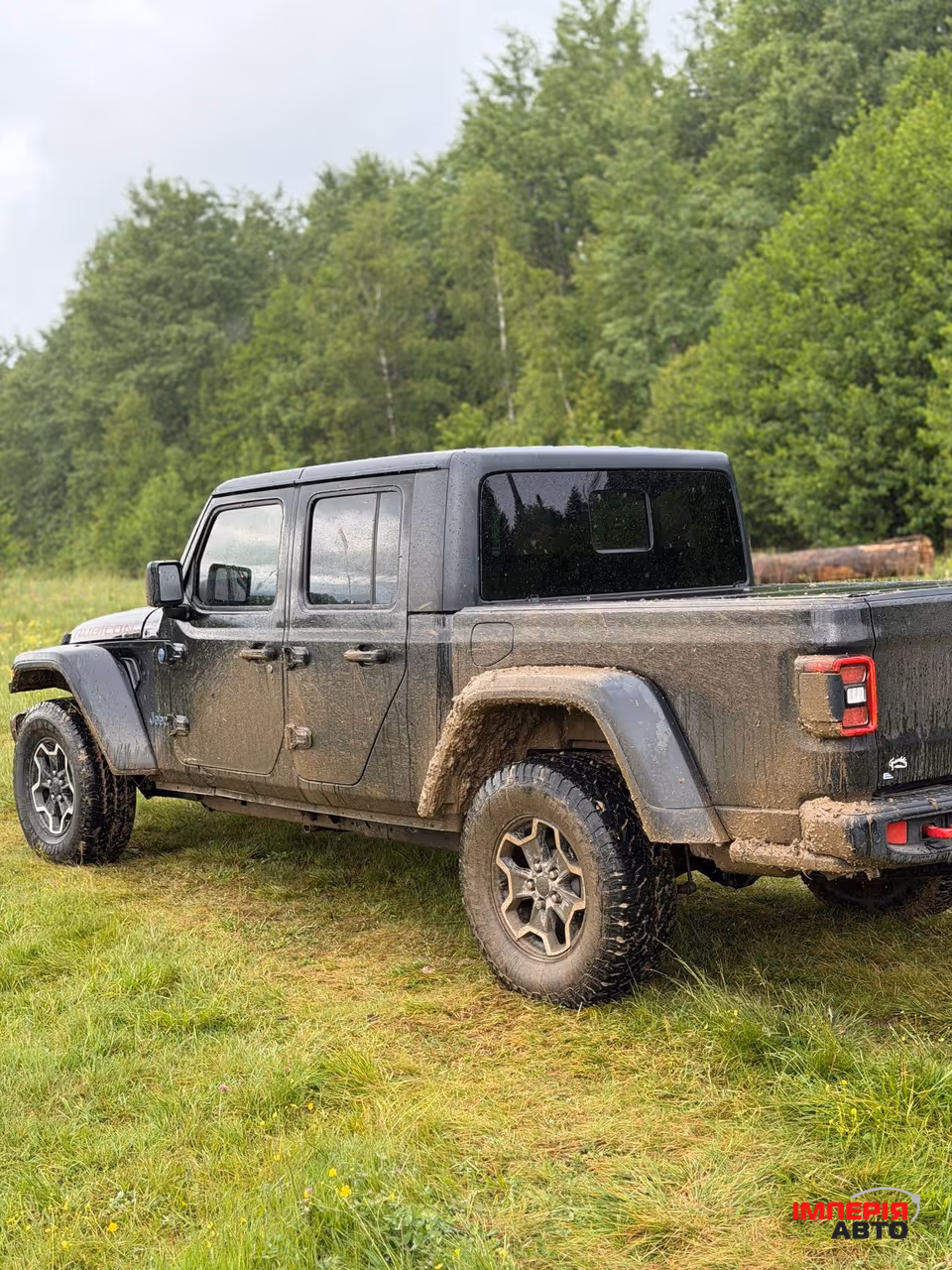 Jeep Gladiator - фото 10