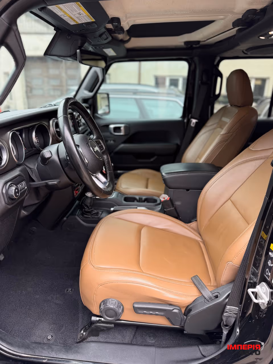 Jeep Gladiator - фото 4