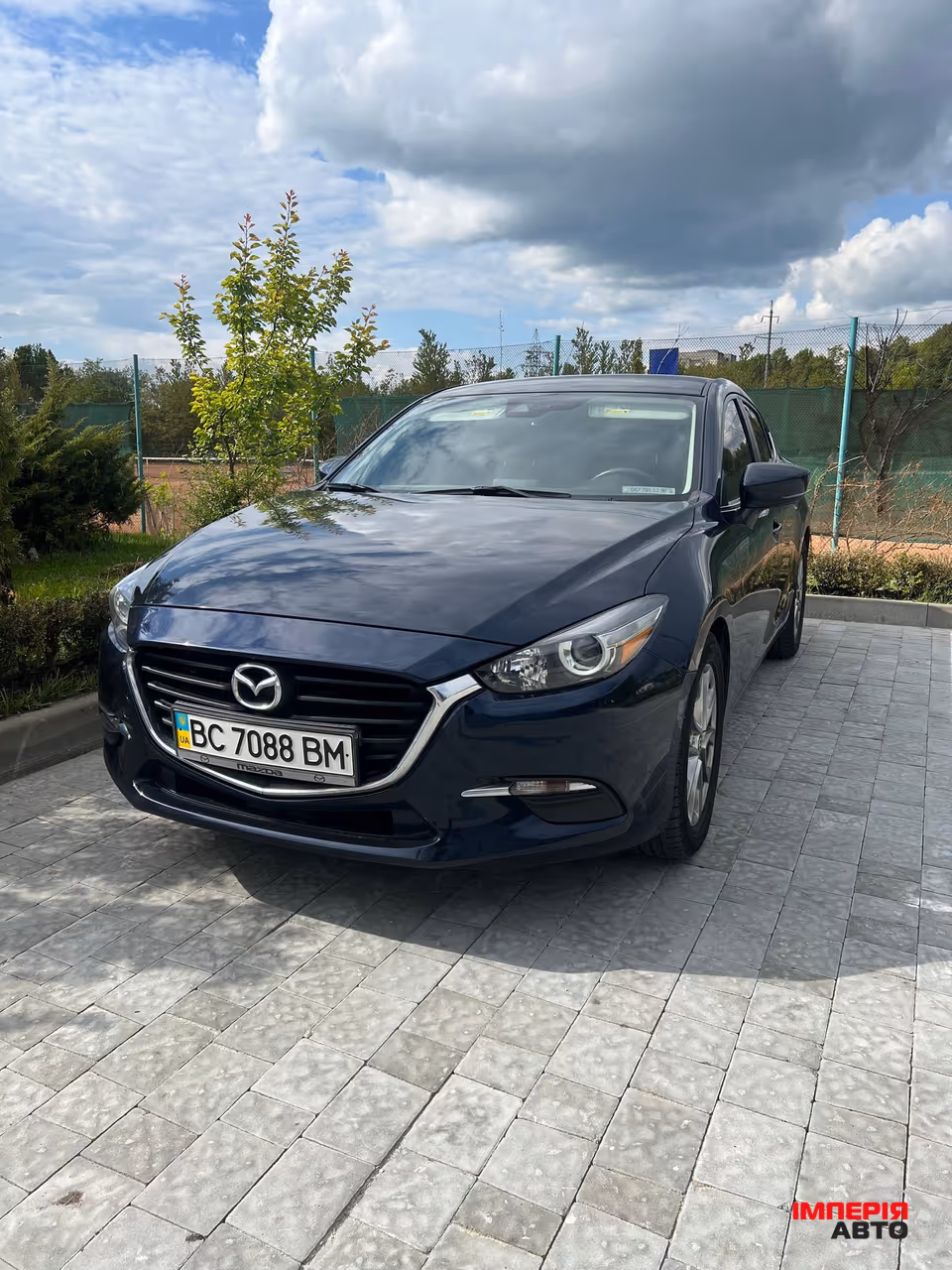 Mazda 3 - фото 7