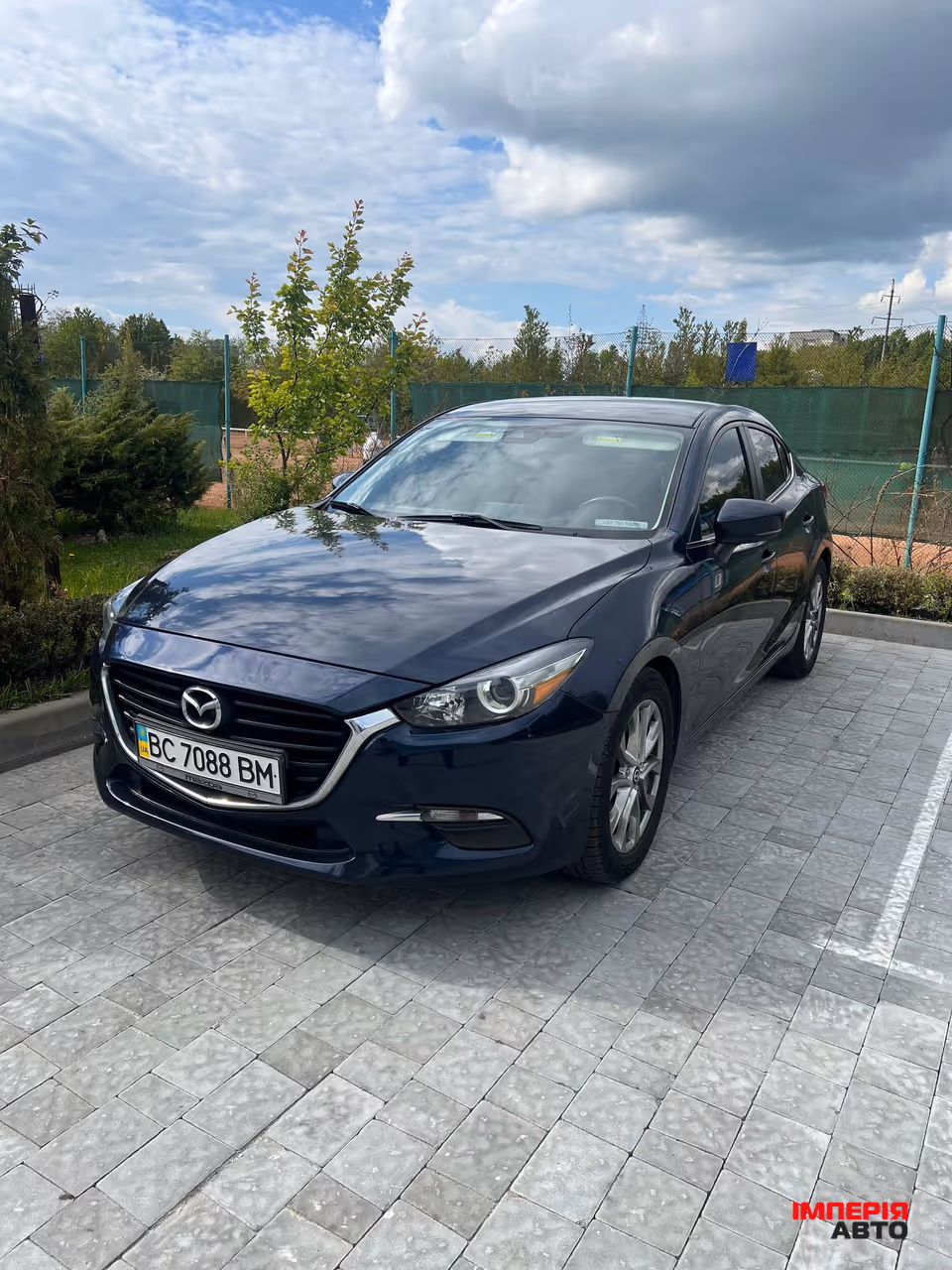 Mazda 3 - фото 9